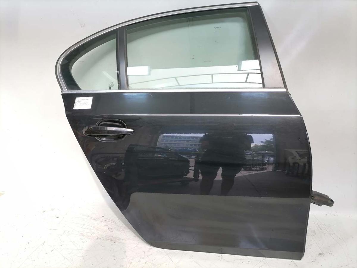 BMW 5er E60 original Tür hinten rechts 475 Saphirschwarz Limousine Rohbau Bj.2004